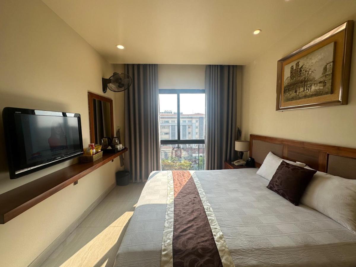 Hanoi B Hotel & Travel - 5 Mins Hoan Kiem Lake Exterior foto