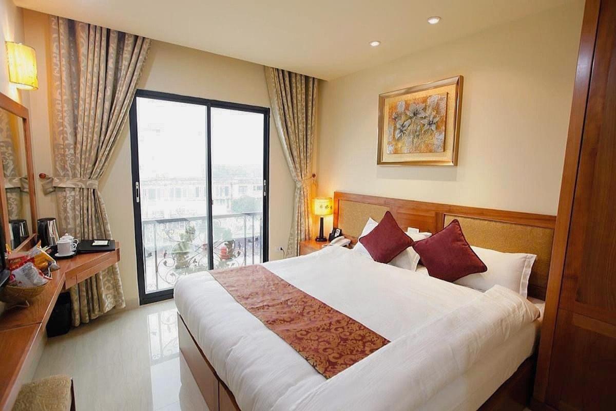 Hanoi B Hotel & Travel - 5 Mins Hoan Kiem Lake Exterior foto