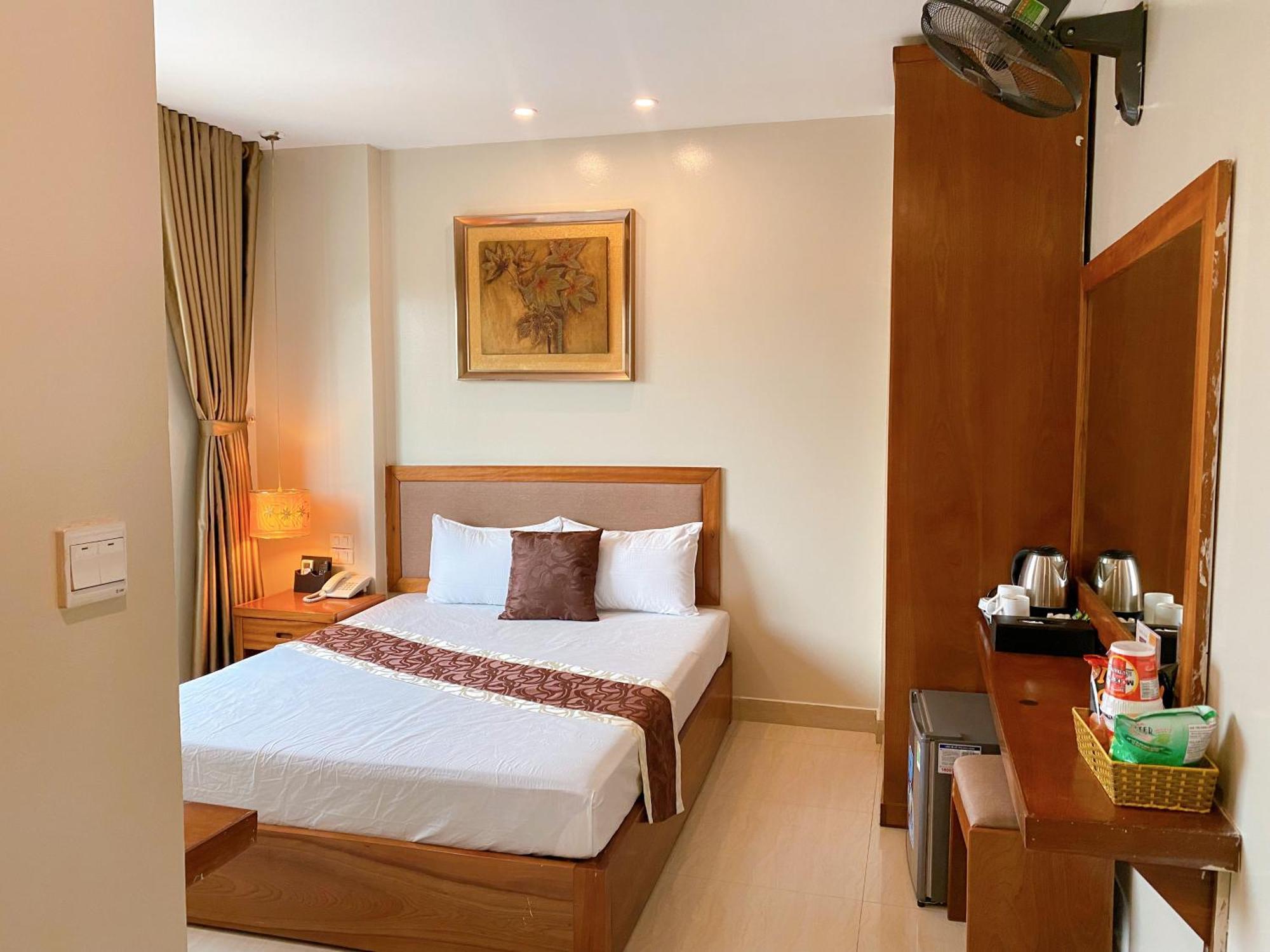 Hanoi B Hotel & Travel - 5 Mins Hoan Kiem Lake Exterior foto