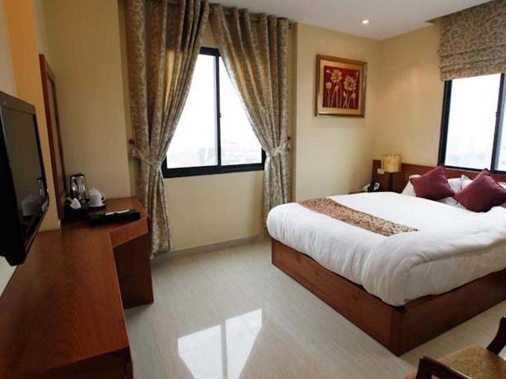 Hanoi B Hotel & Travel - 5 Mins Hoan Kiem Lake Exterior foto